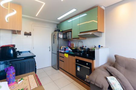 Sala de apartamento para alugar com 2 quartos, 34m² em Jardim Planalto, São Paulo