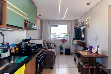 Sala de apartamento para alugar com 2 quartos, 34m² em Jardim Planalto, São Paulo