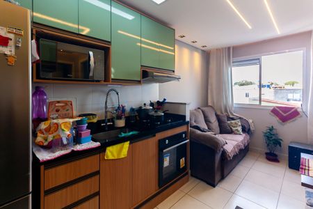 Sala de apartamento para alugar com 2 quartos, 34m² em Jardim Planalto, São Paulo