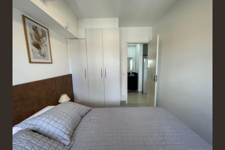 Apartamento à venda com 37m², 1 quarto e 1 vagaQuarto