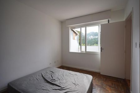Suite de apartamento para alugar com 1 quarto, 90m² em Passo da Areia, Porto Alegre