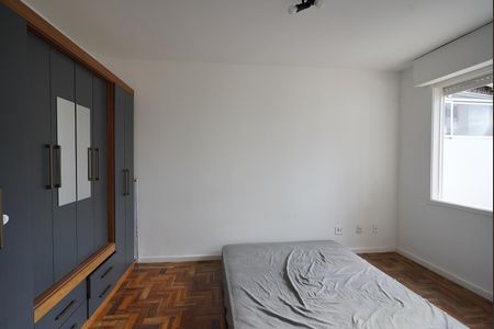Suite de apartamento para alugar com 1 quarto, 90m² em Passo da Areia, Porto Alegre