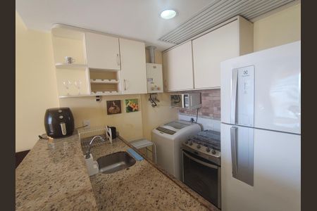 Apartamento à venda com 60m², 1 quarto e 1 vagaCozinha