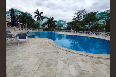 Apartamento à venda com 60m², 1 quarto e 1 vagaÁrea comum - Piscina