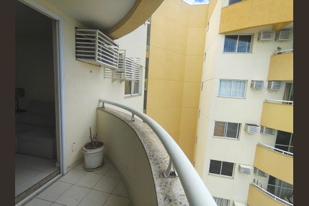 Varanda - Sala de apartamento à venda com 1 quarto, 60m² em Jacarepaguá, Rio de Janeiro