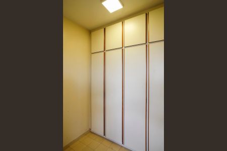 Apartamento à venda com 190m², 4 quartos e 4 vagasQuarto de Serviço