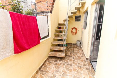 Casa à venda com 70m², 2 quartos e sem vaga Casa à venda com 70m², 2 quartos e sem vagaQuintal