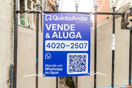 Casa à venda com 70m², 2 quartos e sem vaga Casa à venda com 70m², 2 quartos e sem vagaPlaca