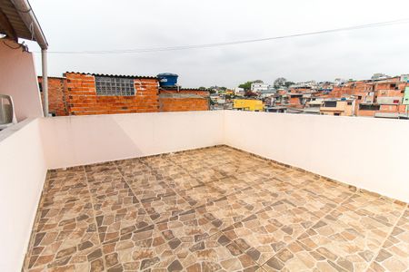 Casa à venda com 70m², 2 quartos e sem vaga Casa à venda com 70m², 2 quartos e sem vagaTerraço