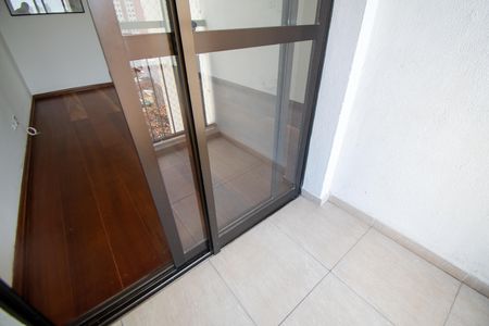 Varanda de apartamento para alugar com 2 quartos, 56m² em Vila Aricanduva, São Paulo