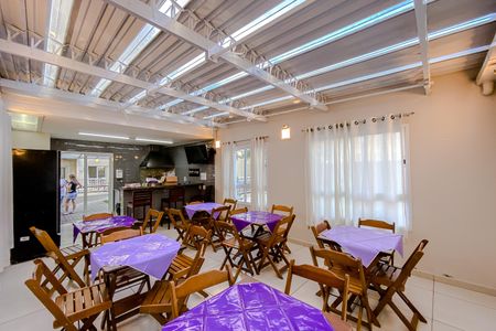 Apartamento para alugar com 63m², 2 quartos e 1 vagaÁrea comum - Salão de festas