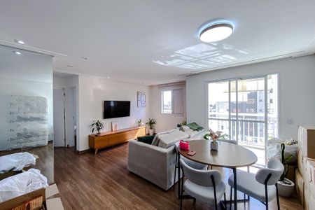 Apartamento para alugar com 63m², 2 quartos e 1 vagaSala