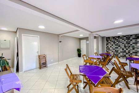 Apartamento para alugar com 63m², 2 quartos e 1 vagaÁrea comum - Salão de festas