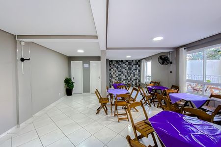 Apartamento para alugar com 63m², 2 quartos e 1 vagaÁrea comum - Salão de festas