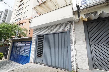 Casa à venda com 100m², 2 quartos e 1 vagaFachada