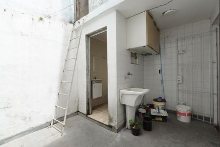 Casa à venda com 100m², 2 quartos e 1 vagaÁrea de Serviço