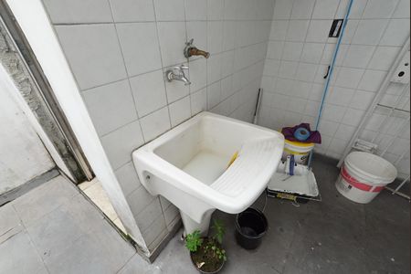 Casa à venda com 100m², 2 quartos e 1 vagaÁrea de Serviço