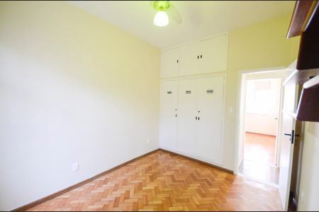 Apartamento à venda com 81m², 2 quartos e 1 vaga Apartamento à venda com 81m², 2 quartos e 1 vagaQuarto 2
