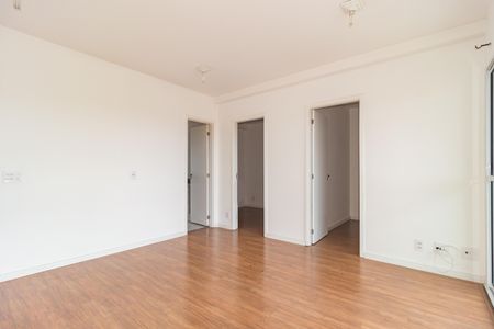 Sala de apartamento para alugar com 2 quartos, 45m² em Vila Invernada, São Paulo