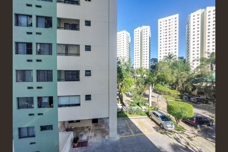 Apartamento para alugar com 4 quartos, 65m² em Jardim das Flores, São Paulo