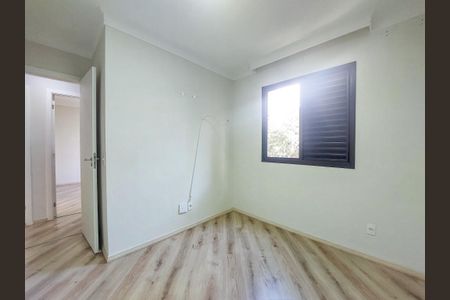 Apartamento para alugar com 65m², 4 quartos e 1 vaga Apartamento para alugar com 65m², 4 quartos e 1 vagaQuarto