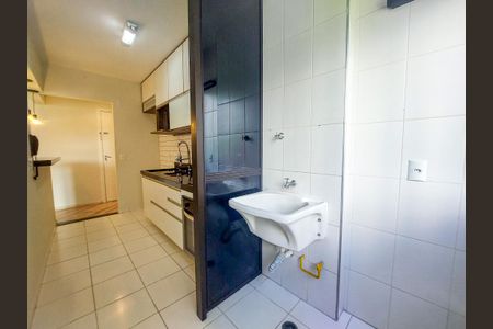 Apartamento para alugar com 65m², 4 quartos e 1 vaga Apartamento para alugar com 65m², 4 quartos e 1 vagaCozinha e Área de serviço