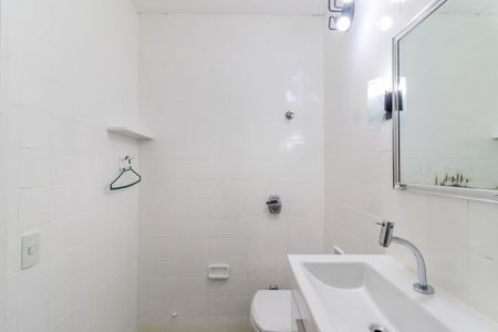 Apartamento à venda com 81m², 2 quartos e sem vagaBanheiro