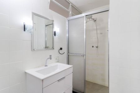 Apartamento à venda com 81m², 2 quartos e sem vagaBanheiro