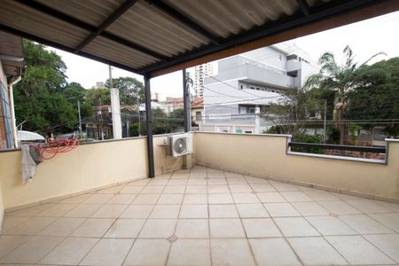 Casa à venda com 300m², 5 quartos e 3 vagasvaranda da suite 2
