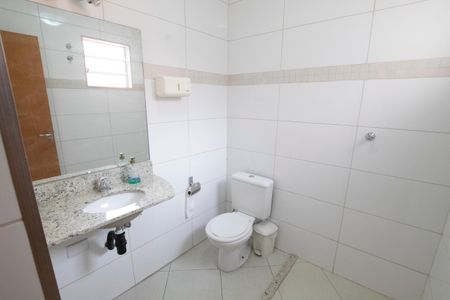 Casa à venda com 300m², 5 quartos e 3 vagasBanheiro da Suíte 3