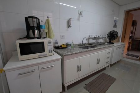 Casa à venda com 300m², 5 quartos e 3 vagasCozinha