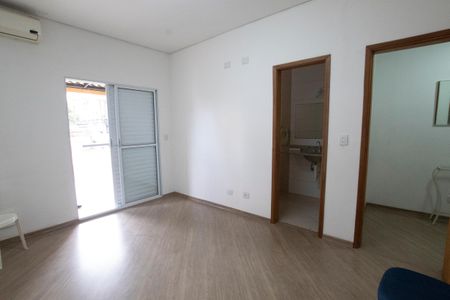 Casa à venda com 300m², 5 quartos e 3 vagasSuíte 2