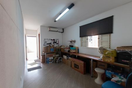 Casa à venda com 300m², 5 quartos e 3 vagasSuíte 4