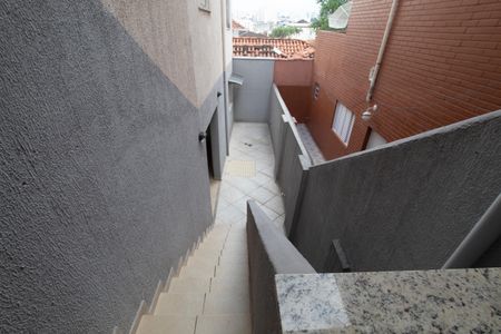 Casa à venda com 300m², 5 quartos e 3 vagasEscada