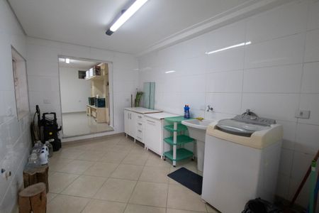 Casa à venda com 300m², 5 quartos e 3 vagasarea de se