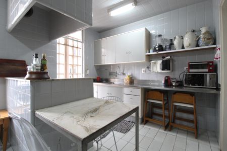 Apartamento para alugar com 190m², 3 quartos e 1 vagaCozinha