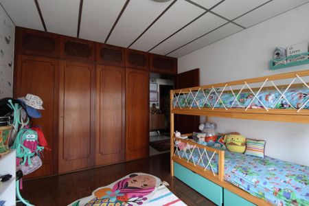 Apartamento para alugar com 190m², 3 quartos e 1 vagaQuarto 1