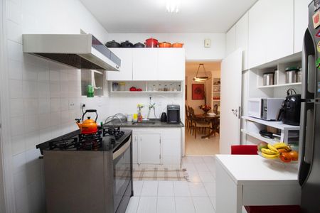 Apartamento à venda com 160m², 3 quartos e 2 vagasCozinha