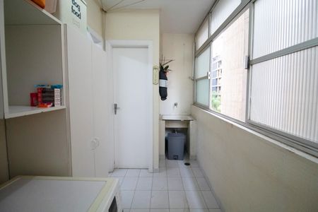 Apartamento à venda com 160m², 3 quartos e 2 vagasCozinha