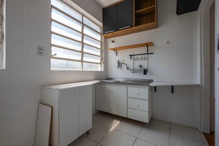 Apartamento à venda com 42m², 1 quarto e 1 vaga Apartamento à venda com 42m², 1 quarto e 1 vagaCozinha