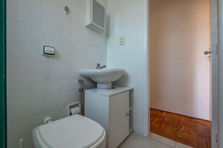 Apartamento à venda com 42m², 1 quarto e 1 vaga Apartamento à venda com 42m², 1 quarto e 1 vagaBanheiro