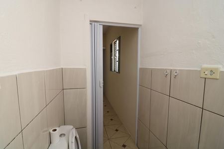 Banheiro de casa para alugar com 1 quarto, 64m² em Quinta da Paineira, São Paulo
