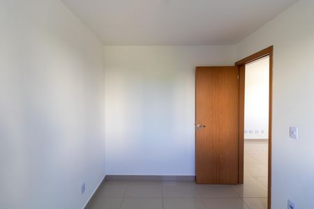 Apartamento à venda com 43m², 2 quartos e 1 vagaQuarto 02