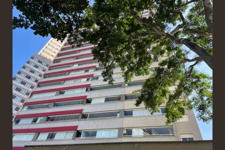 Studio à venda com 47m², 1 quarto e 1 vaga Studio à venda com 47m², 1 quarto e 1 vagaFachada do Prédio