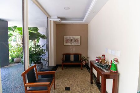 Apartamento à venda com 129m², 3 quartos e 2 vagas Apartamento à venda com 129m², 3 quartos e 2 vagasPortaria