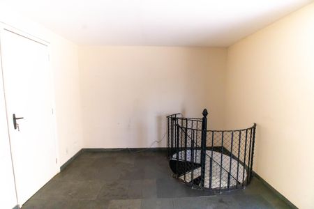 Apartamento à venda com 129m², 3 quartos e 2 vagas Apartamento à venda com 129m², 3 quartos e 2 vagasCorredor