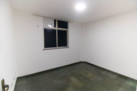 Apartamento à venda com 129m², 3 quartos e 2 vagasQuarto 2