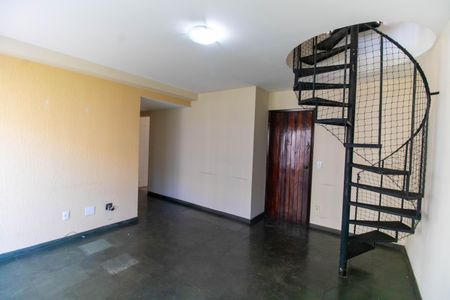Sala de apartamento à venda com 3 quartos, 129m² em Ingá, Niterói