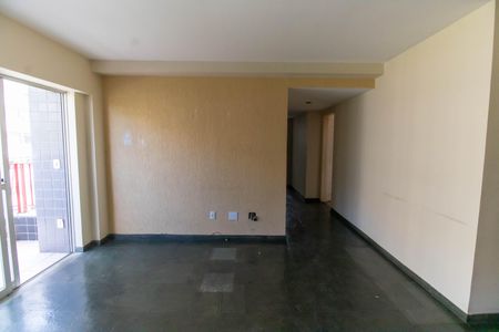 Apartamento à venda com 129m², 3 quartos e 2 vagas Apartamento à venda com 129m², 3 quartos e 2 vagasSala