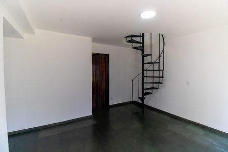 Sala de apartamento para alugar com 3 quartos, 129m² em Ingá, Niterói